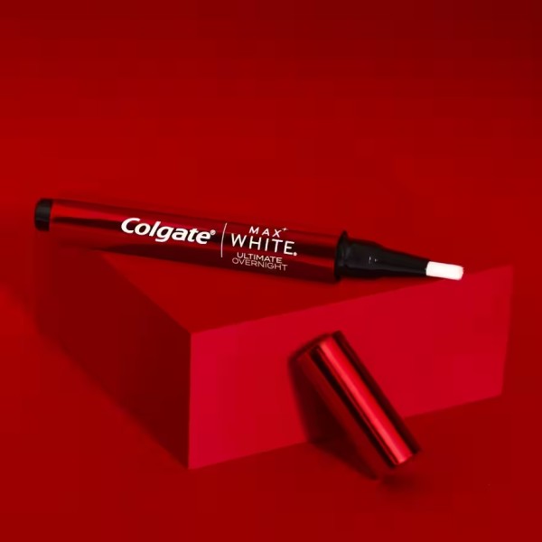 COLGATE Max White Ultimate Overnight Whitening Pen